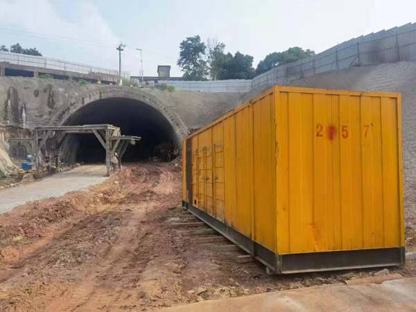 襄阳发电机出租自启装置的工作原理是什么?