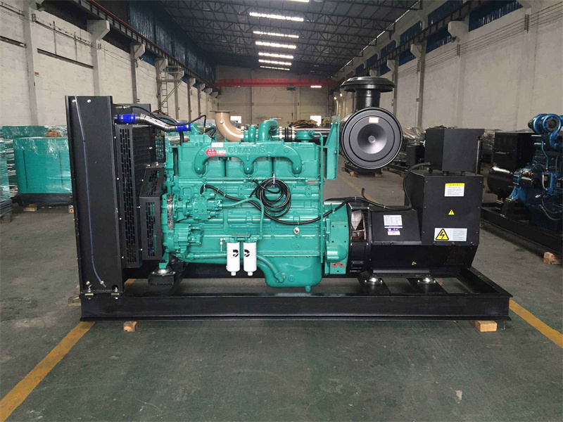 襄阳发电机出租租赁如何保证柴油发电机组的正常运行?